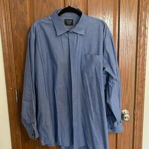 Men’s Nordstrom dress shirt like new and dry cleaned